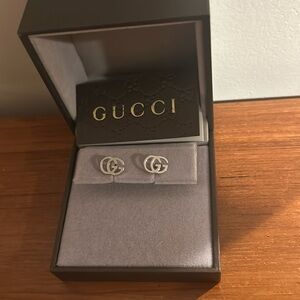 Gucci interlock GG studs